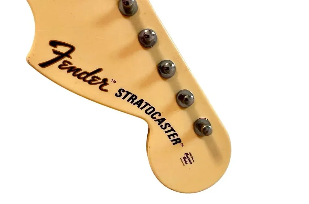 Wii Rock Band Wireless Fender Stratocaster Guitar Controller 19091 Black/White